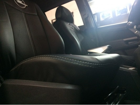 Авточехлы на Opel Zafira B