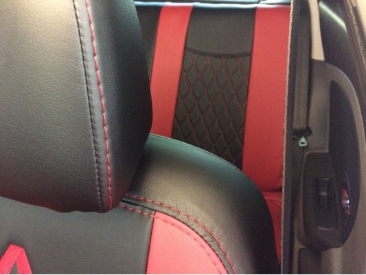 Авточехлы на Renault Megan 3