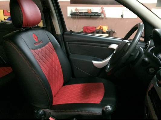 Авточехлы на Renault Sandero Stepway