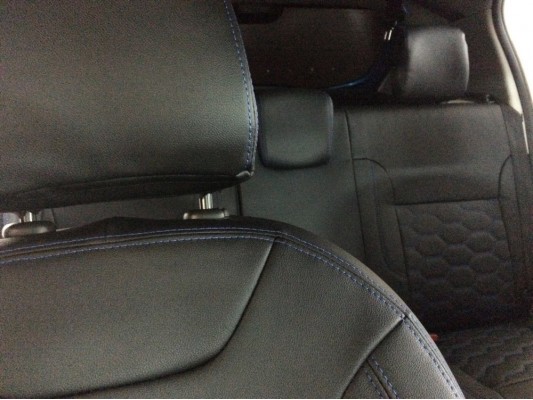 Каркасные авточехлы на Renault Sandero Stepway 2