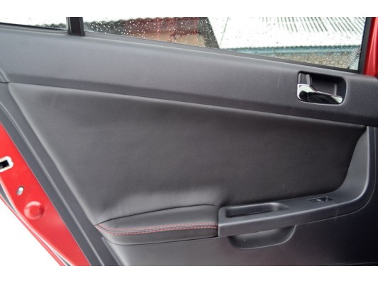 Перетяжка дверных карт